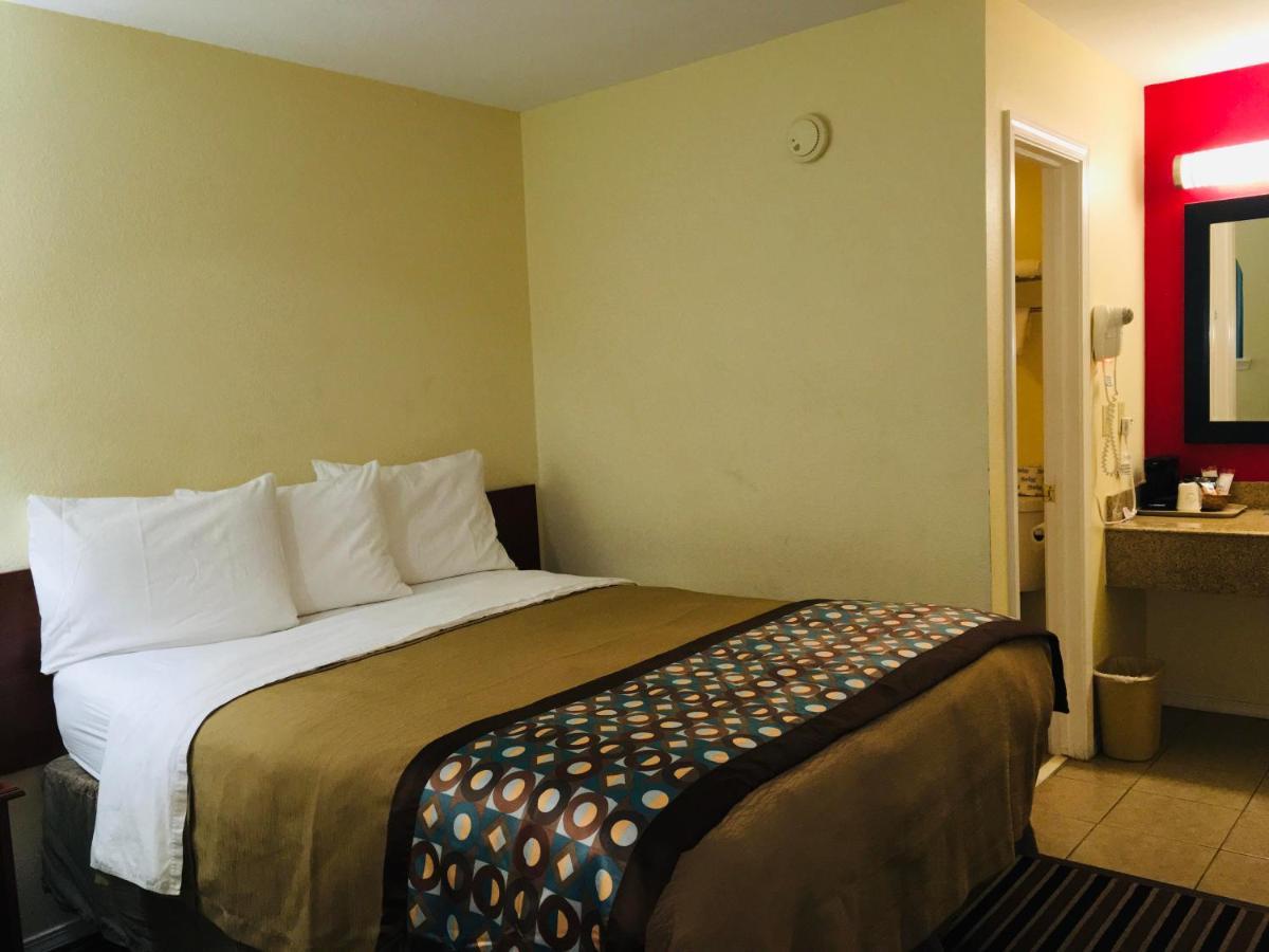 Suite 16 Motel Gore Dış mekan fotoğraf