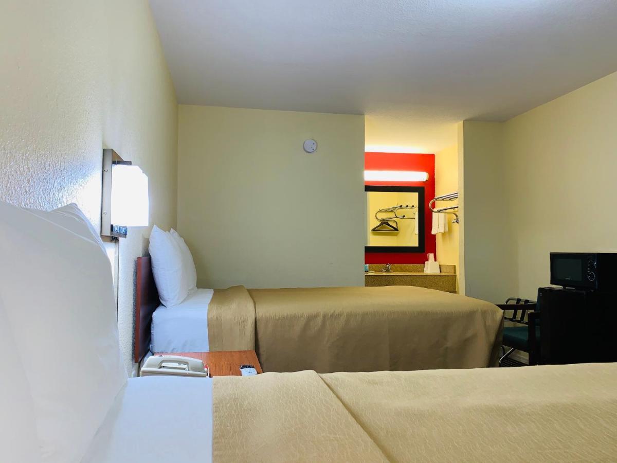 Suite 16 Motel Gore Dış mekan fotoğraf